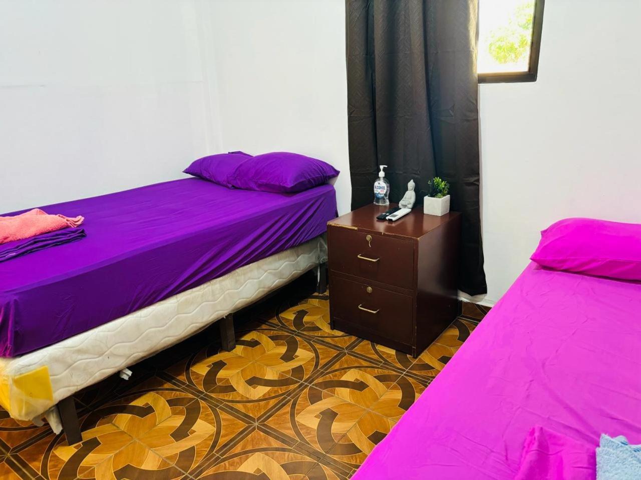 לה ליברטאד La Casona Sv Hostal מראה חיצוני תמונה